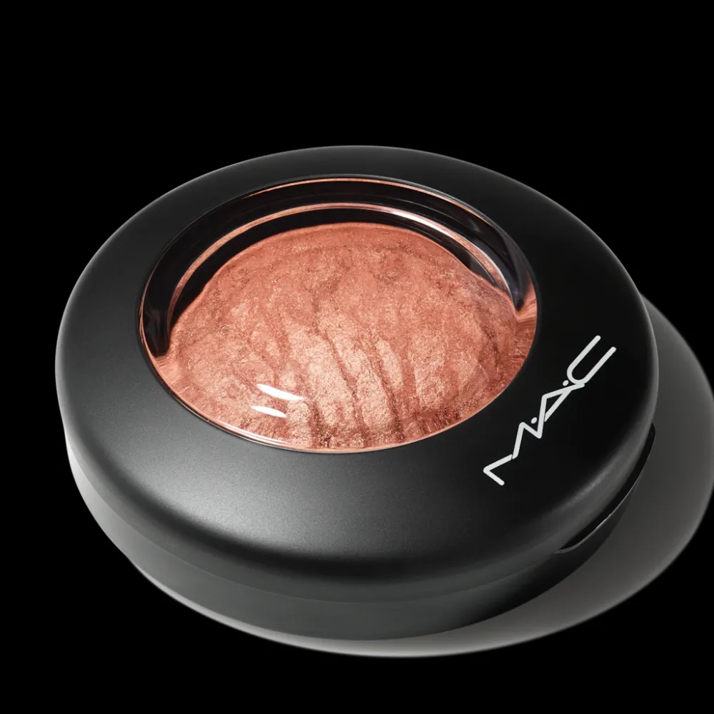 Contornos | Polvos*MAC Cheeky Bronze Iluminador Mineralize Skinfinish