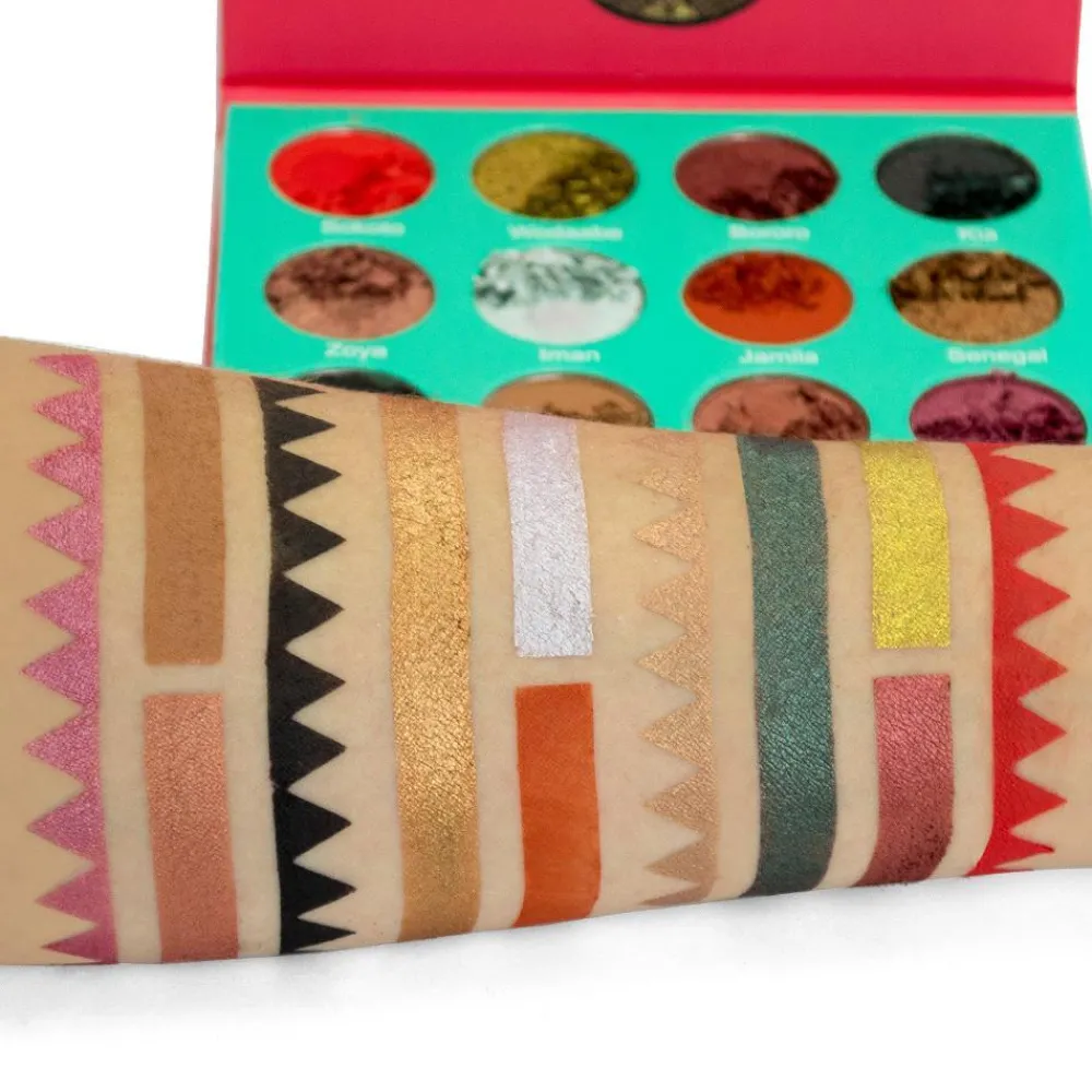 Sombras*Juvia's Place Eyeshadow Palette The Saharan