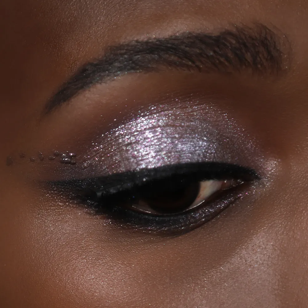 Sombras*Moira 22 Full Moon Chroma Light Shadow