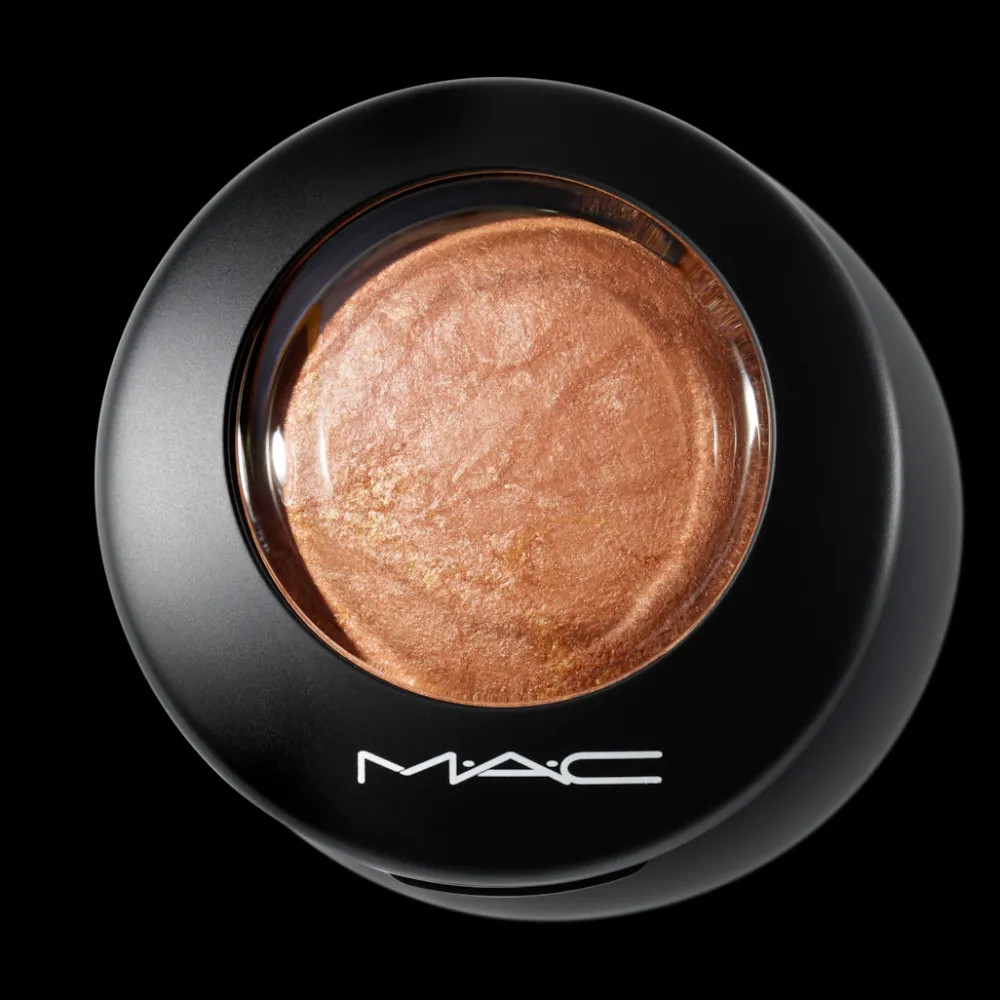 Contornos | Polvos*MAC Global Glow Iluminador Mineralize Skinfinish