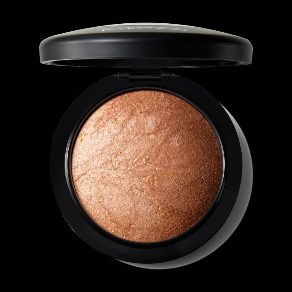 Contornos | Polvos*MAC Global Glow Iluminador Mineralize Skinfinish