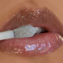 Glosses*Moira Glow Getter Hydrating Lip Oil 001 Sky Blue