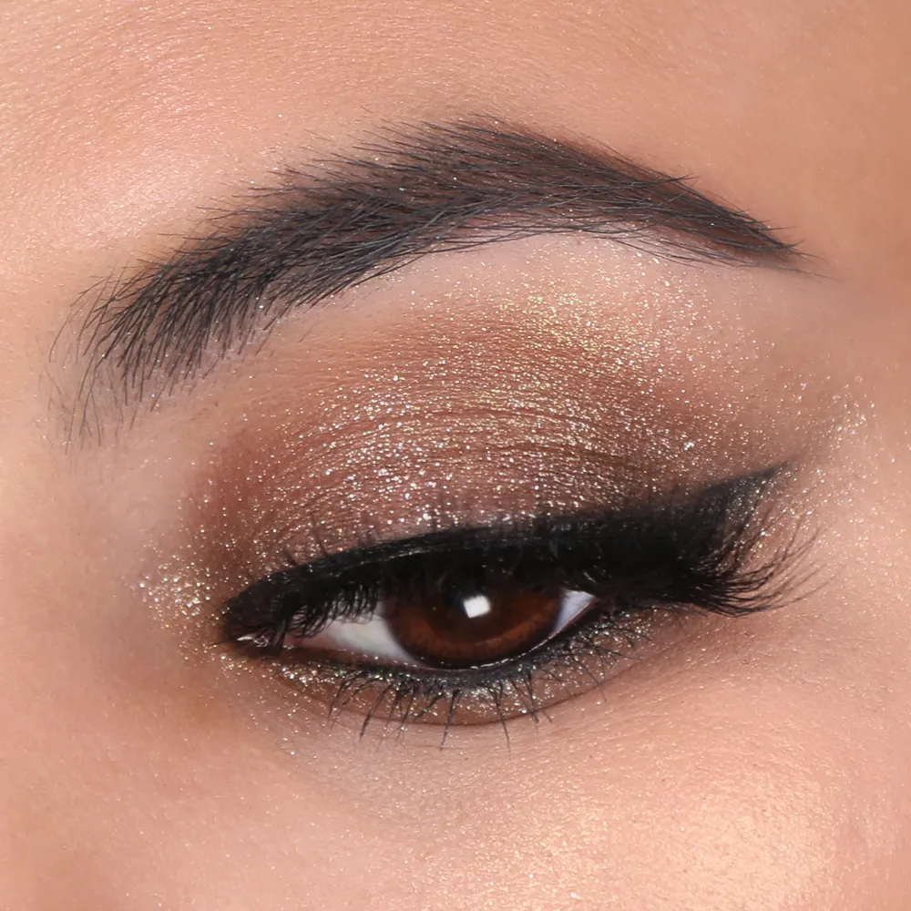 Sombras*Moira 18 How Charming Chroma Light Shadow