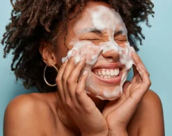 Soluciones | Desmaquillantes*Mokann Cosmetics Limpiador facial nutritivo e hidratante