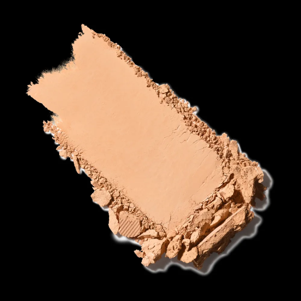 Bases*MAC NC40 Studio Fix Powder Plus Foundation