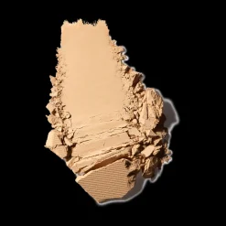 Bases*MAC NC30 Studio Fix Powder Plus Foundation