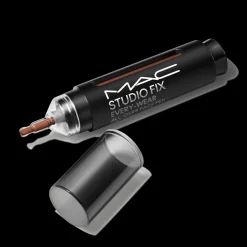 Bases*MAC NW40 Fix Every-Wear All-Over Face Pen