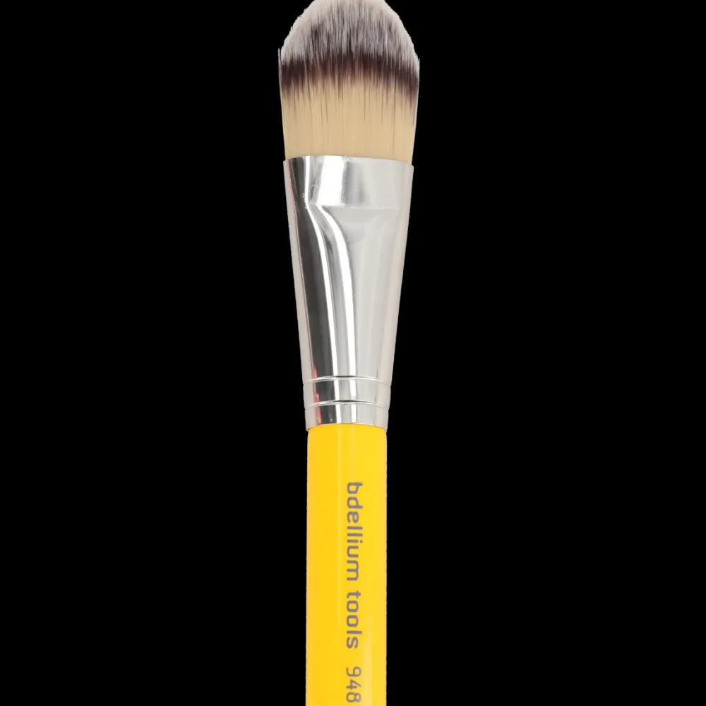 Brochas*Bdellium Tools Studio 948 Foundation