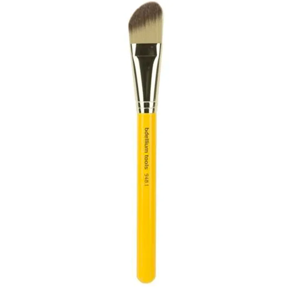 Brochas*Bdellium Tools Studio 948.1 Slanted Foundation
