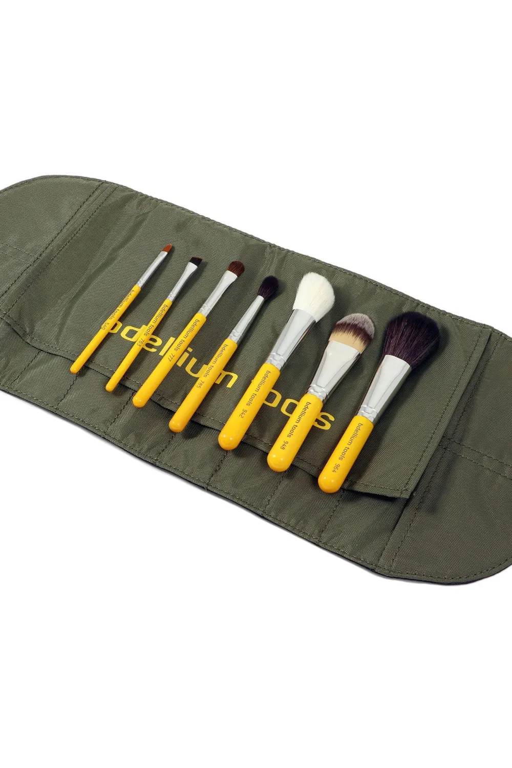 Brochas*Bdellium Tools Travel Basic 7pc. Brush Set with Roll-up Pouch